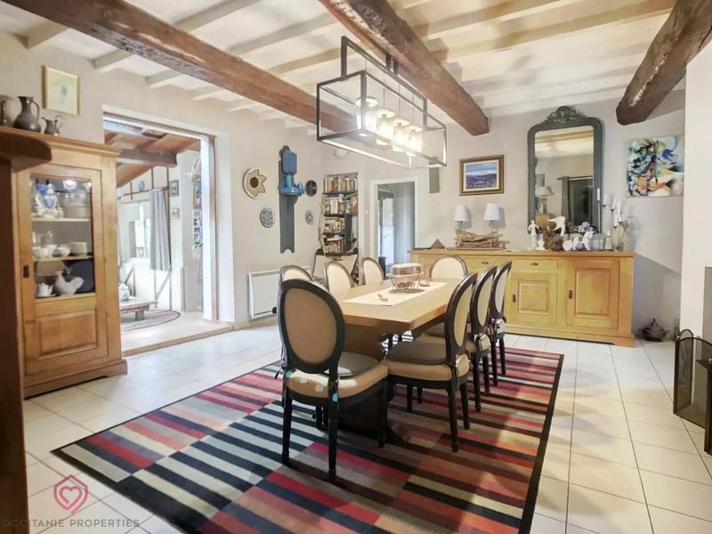 Maison en pierre - 170 m² - 5 pièces