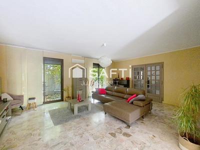 Maison de ville - 158 m² - 5 pièces