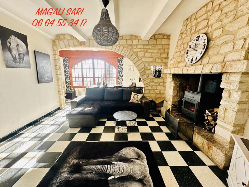 Maison - 153 m² - 7 pièces