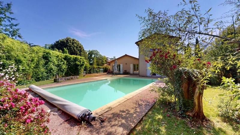 Maison - 187 m² - 5 pièces