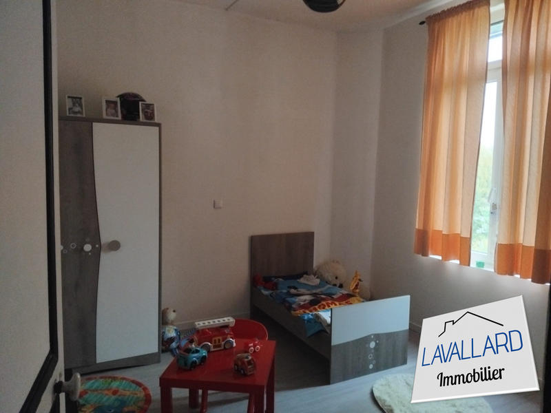 Maison - 76 m² - 4 pièces