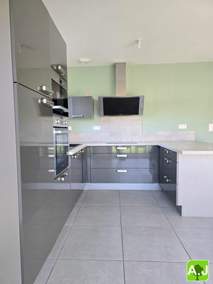 Maison contemporaine - 105 m² - 6 pièces