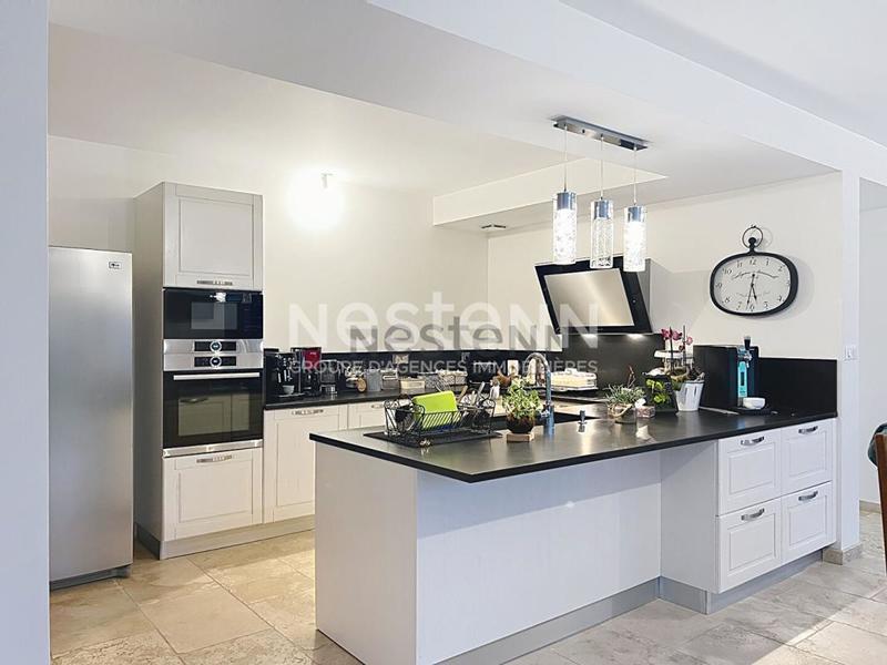 Longère - 261 m² - 8 pièces