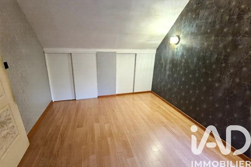 Maison - 95 m² - 6 pièces