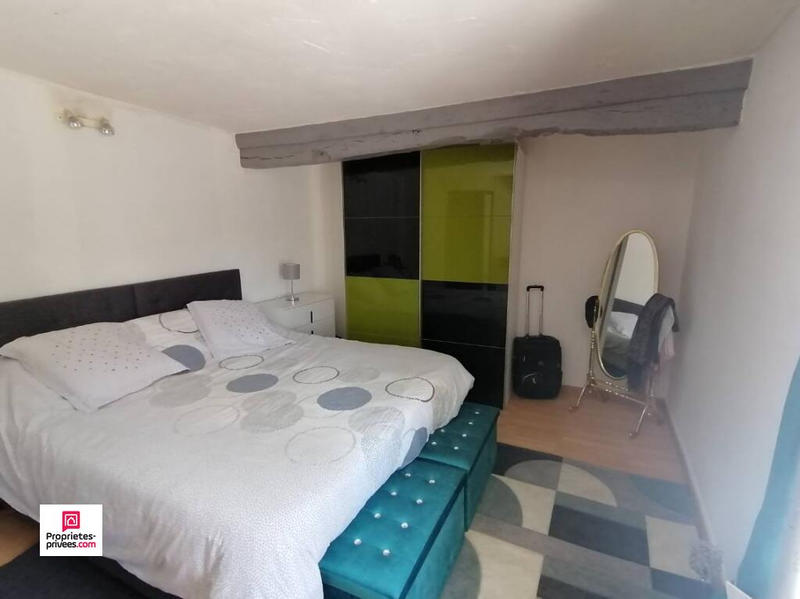 Maison - 280 m² - 11 pièces