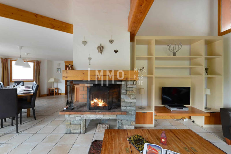 Châlet - 550 m² - 17 pièces