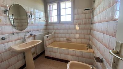 Pavillon - 111 m² - 5 pièces