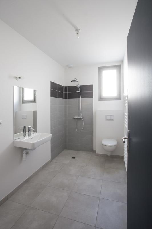 Appartement - 64 m² - 2 pièces