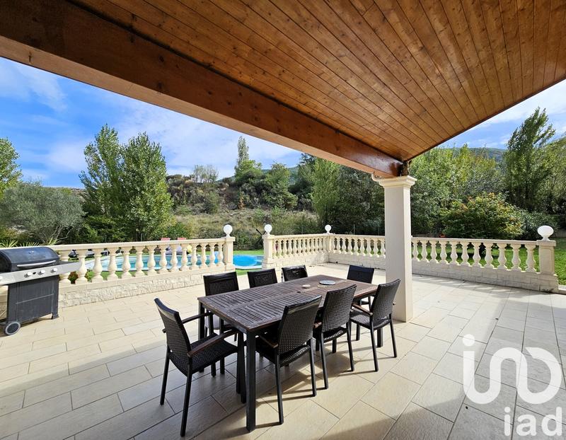 Maison - 135 m² - 6 pièces