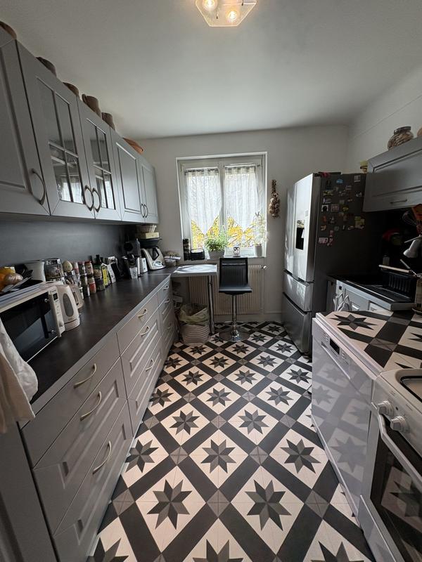 Appartement - 90 m² - 4 pièces