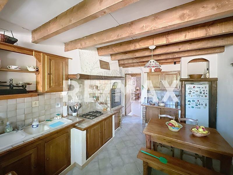 Mas - 191 m² - 6 pièces