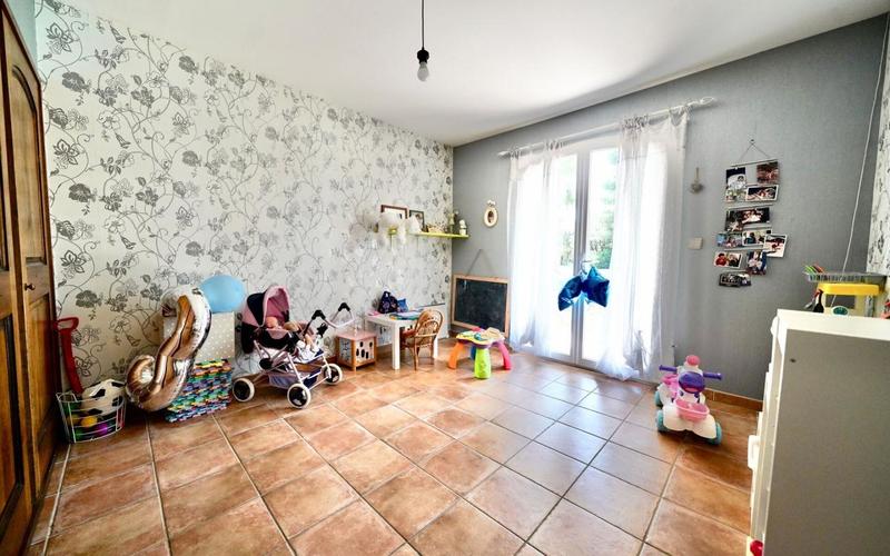 Villa - 250 m² - 6 pièces