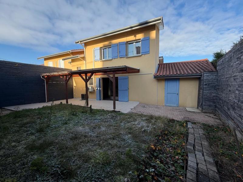 Maison - 79 m² - 4 pièces