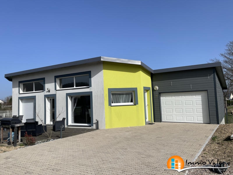 Maison - 103 m² - 4 pièces