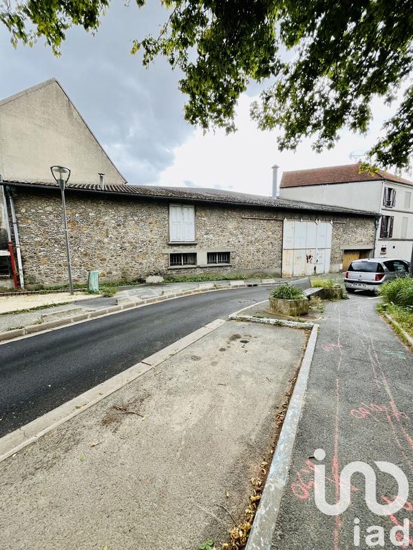 Ferme - 250 m² - 1 pièce
