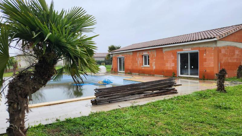 Maison - 99 m² - 4 pièces