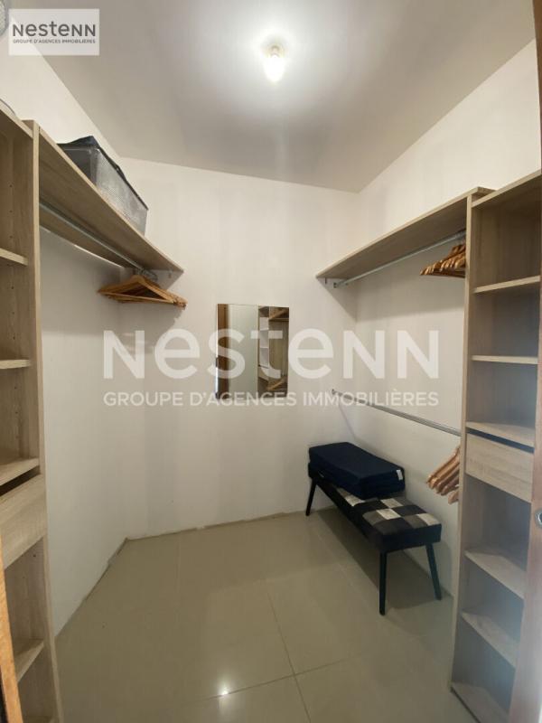 Maison - 235 m² - 7 pièces