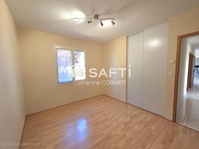 Maison - 140 m² - 5 pièces