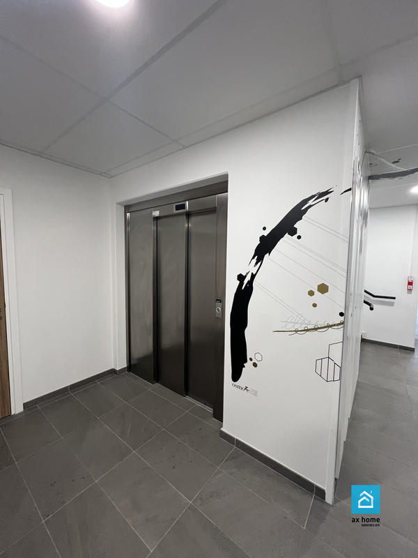 Local commercial - 94 m²