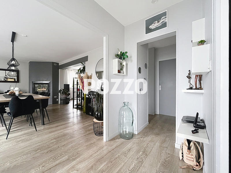 Maison - 150 m² - 7 pièces