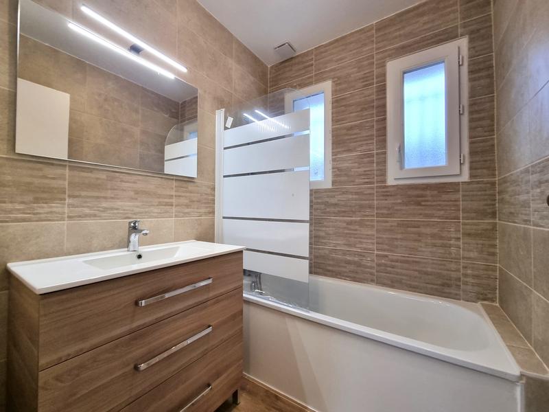 Maison - 72 m² - 4 pièces