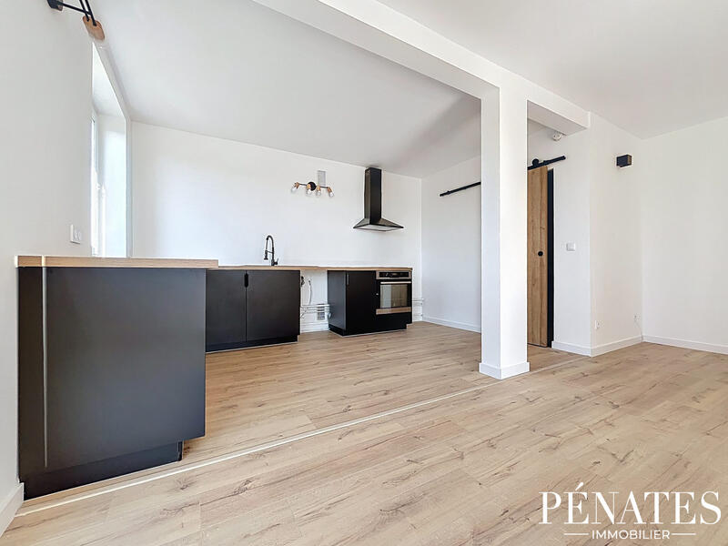 Appartement - 75 m² - 3 pièces