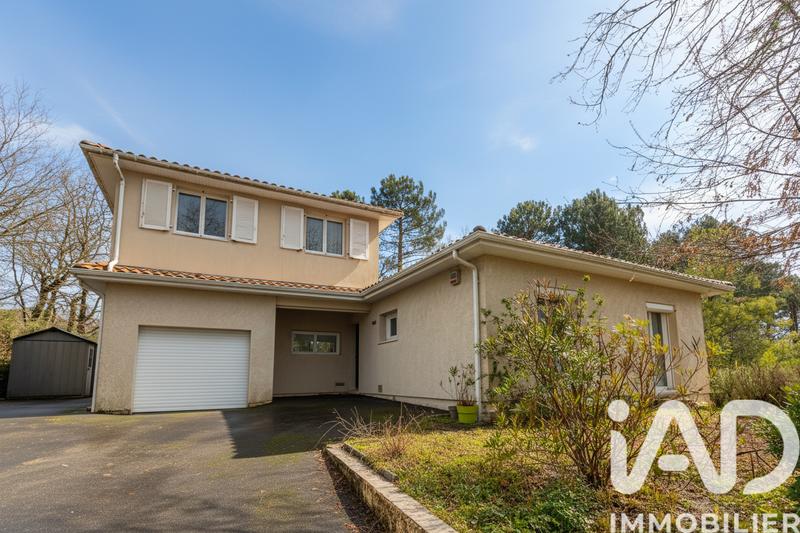 Maison - 132 m² - 7 pièces