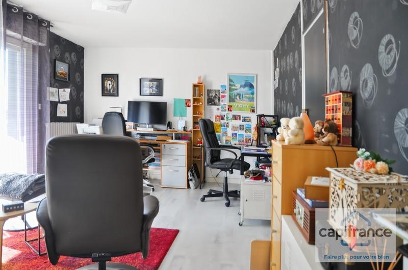 Maison - 200 m² - 9 pièces