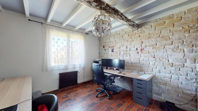 Maison - 249 m² - 6 pièces