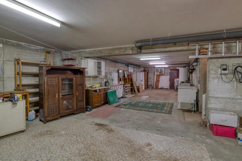 Villa - 206 m² - 7 pièces