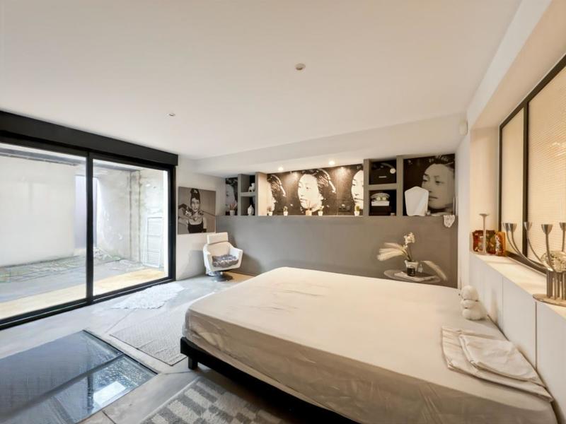 Maison de ville - 260 m² - 6 pièces