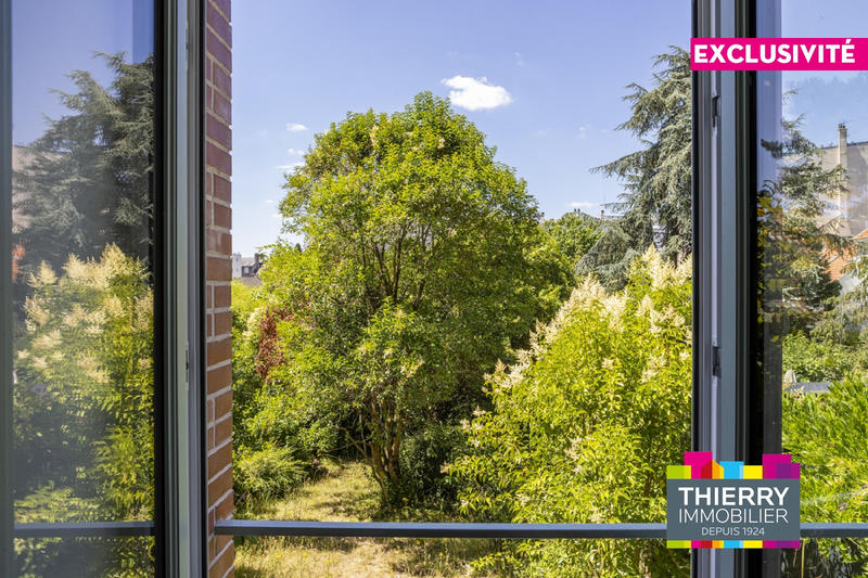 Maison - 180 m² - 6 pièces