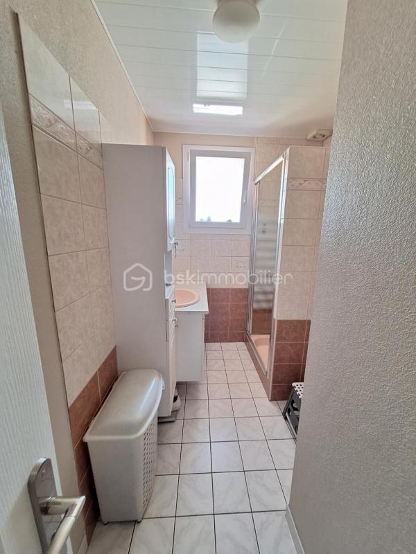 Maison traditionnelle - 90 m² - 5 pièces