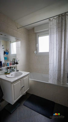 Appartement - 81 m² - 3 pièces