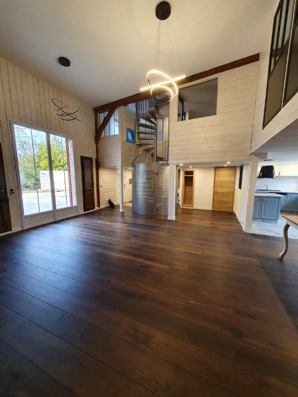 Maison - 170 m² - 5 pièces