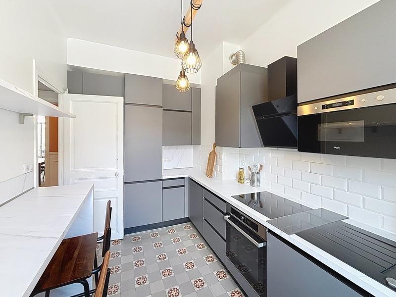 Appartement bourgeois - 113 m² - 4 pièces