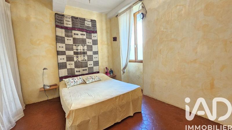 Appartement - 95 m² - 6 pièces