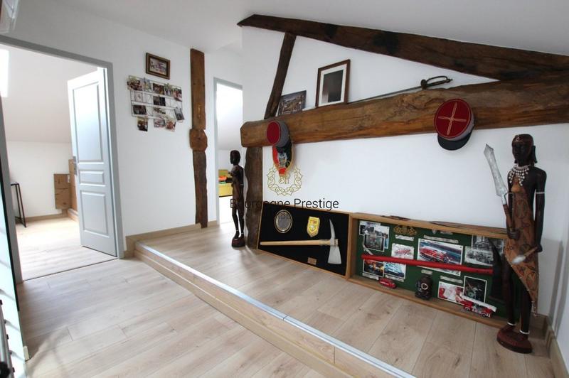 Corps de ferme - 161 m² - 5 pièces