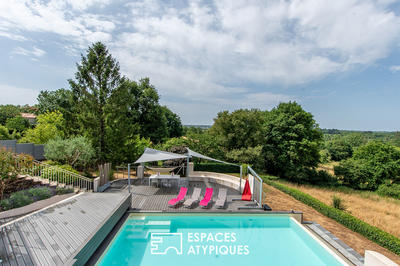 Maison - 350 m² - 8 pièces