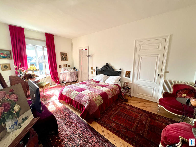 Appartement - 85 m² - 3 pièces