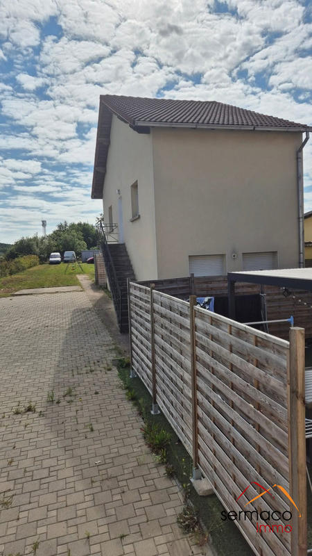 Maison - 330 m² - 7 pièces