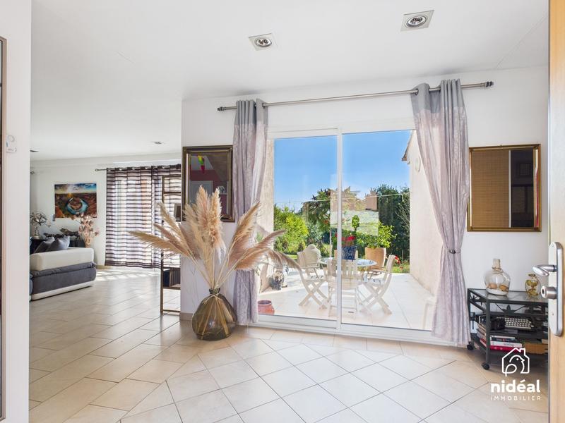 Villa - 150 m² - 4 pièces