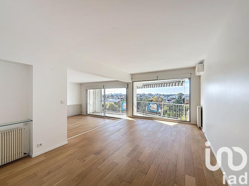 Appartement - 141 m² - 6 pièces