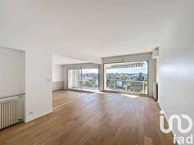 Appartement - 141 m² - 6 pièces