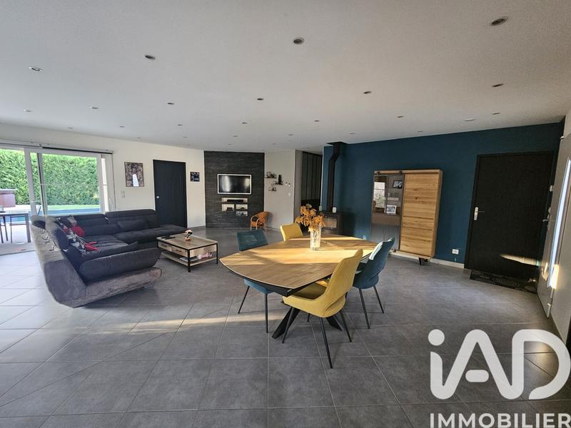 Maison - 150 m² - 5 pièces