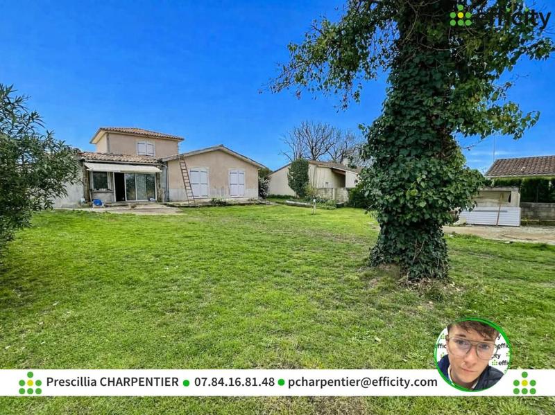 Pavillon - 180 m² - 6 pièces