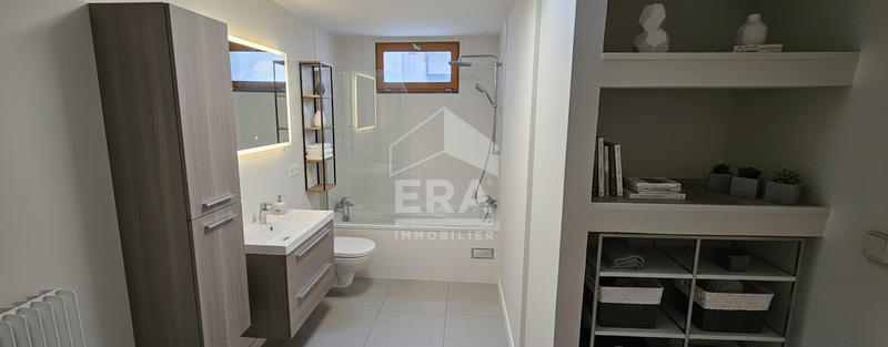 Maison - 80 m² - 5 pièces