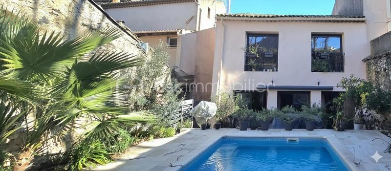 Maison de village - 140 m² - 5 pièces