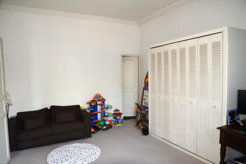 Maison bourgeoise - 250 m² - 6 pièces