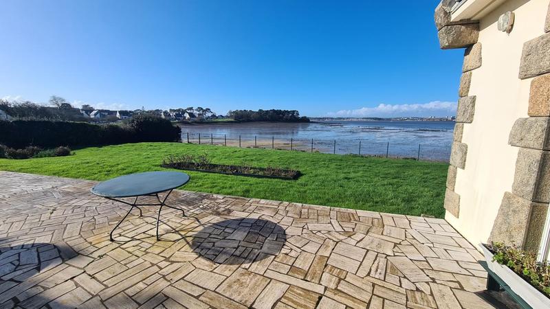 Maison - 270 m² - 8 pièces